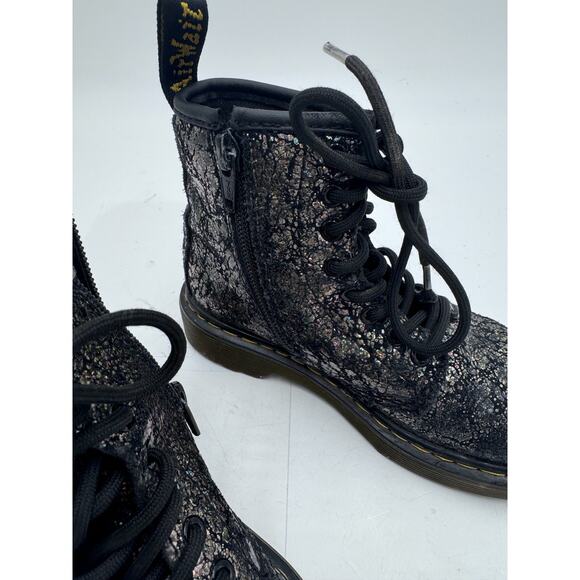 Dr. Martens size 12 Youth 1460 Crinkle Metallic Lace Up Boots - Picture 6 of 7